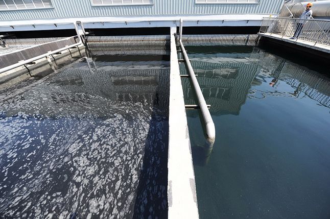 造紙白水池起泡怎么辦，可以用造紙白水池消泡劑嗎？
